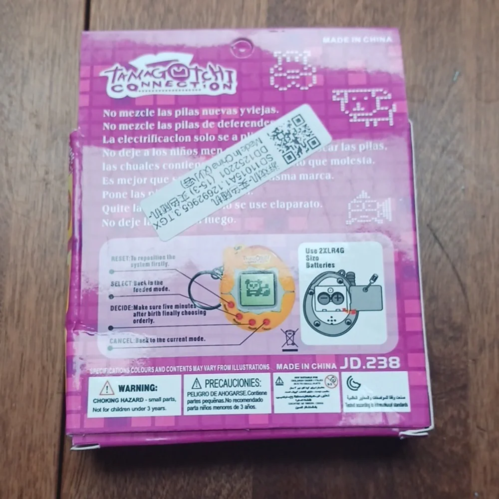 New in package TAMAGOTCHI pink - Picture 2 of 2